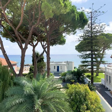 Borgo Paradiso Holidays Apartament Diano Marina