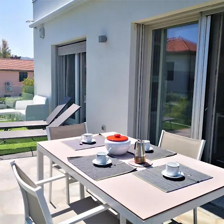 Borgo Paradiso Holidays * Diano Marina