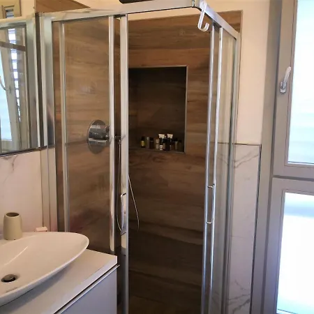 Borgo Paradiso Holidays Apartman *